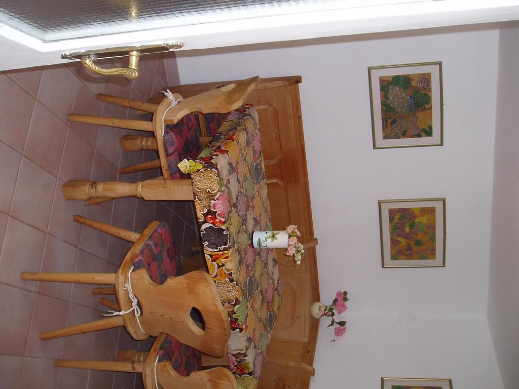 Appartamento Apartman Arena Pola Esterno foto