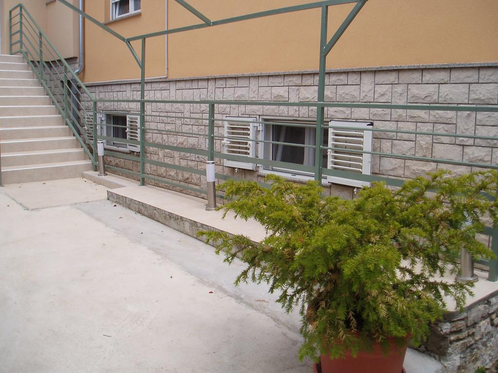 Appartamento Apartman Arena Pola Esterno foto