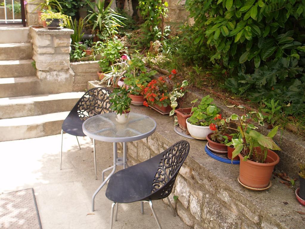 Appartamento Apartman Arena Pola Esterno foto