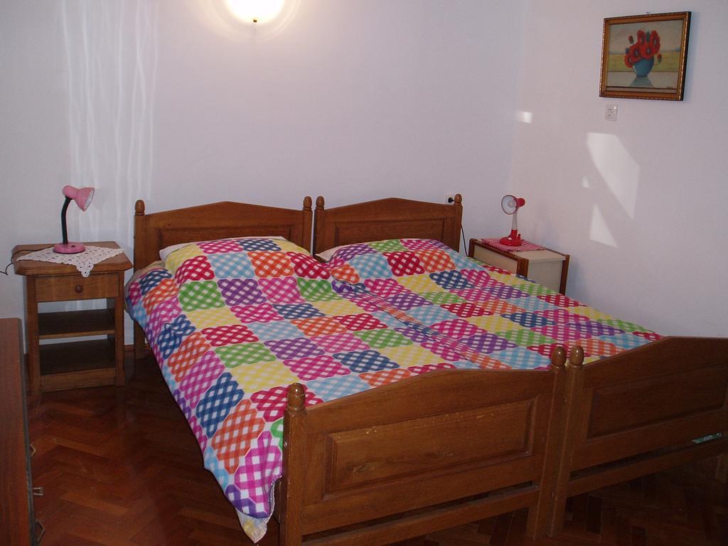 Appartamento Apartman Arena Pola Esterno foto